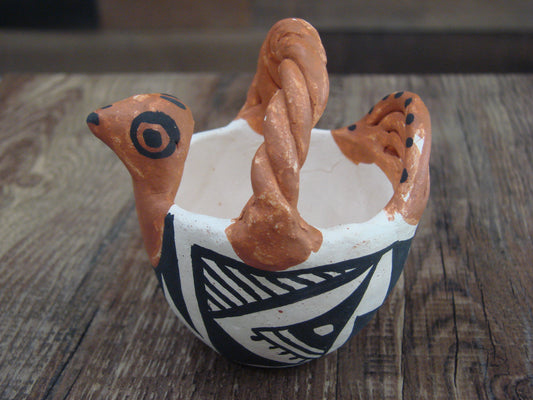 Small Native American Acoma Hand Made Clay Pottery by Leno