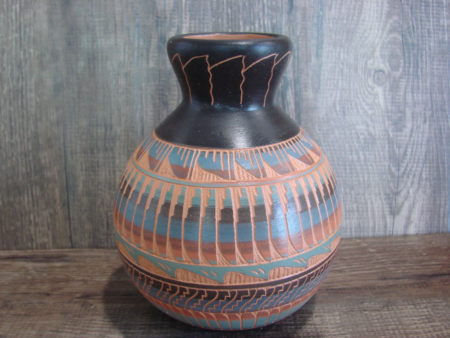 Native American Hand Etched & Hand Painted Pottery - Gilmore