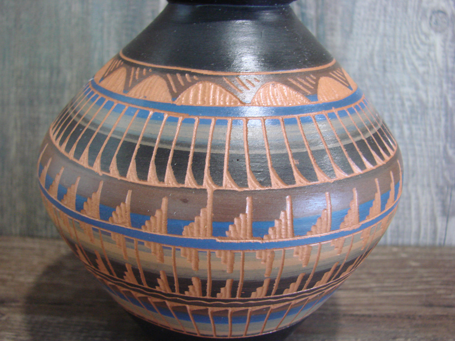 Native American Hand Etched & Hand Painted Pottery - Gilmore