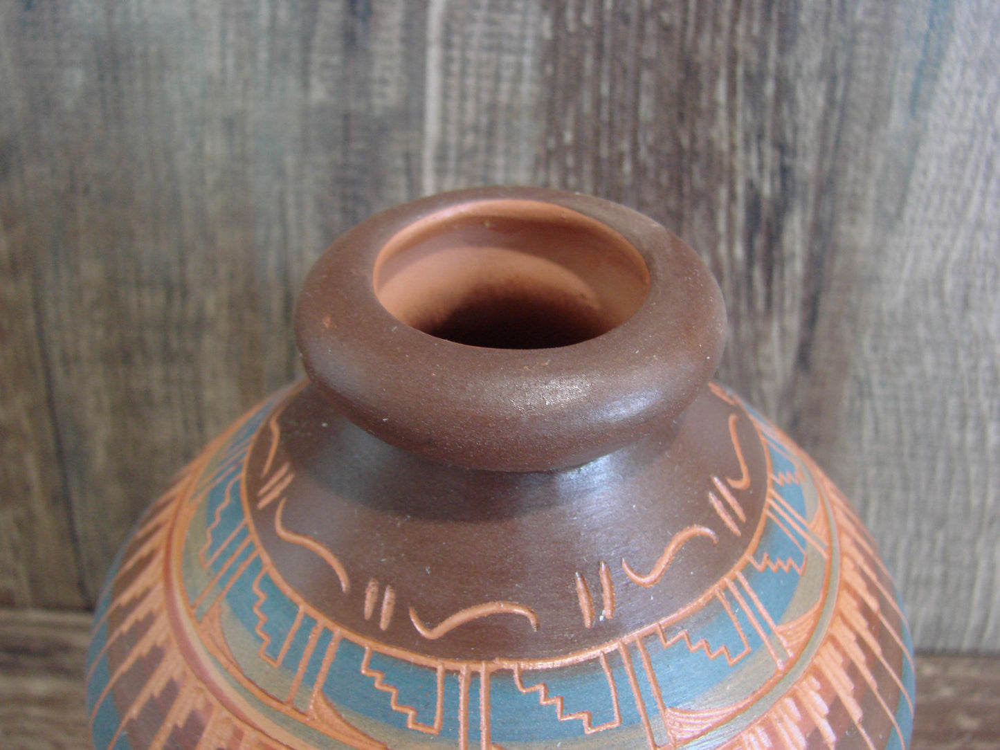 Native American Hand Etched & Hand Painted Pottery - Gilmore