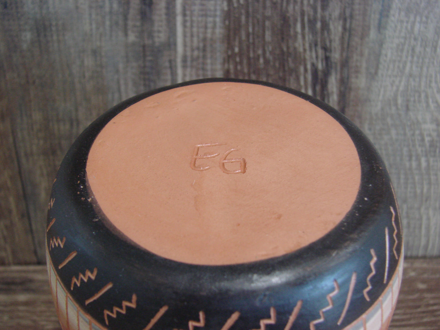 Native American Hand Etched & Hand Painted Pottery - Gilmore