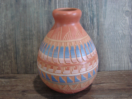 Native American Hand Etched & Hand Painted Pottery - Gilmore