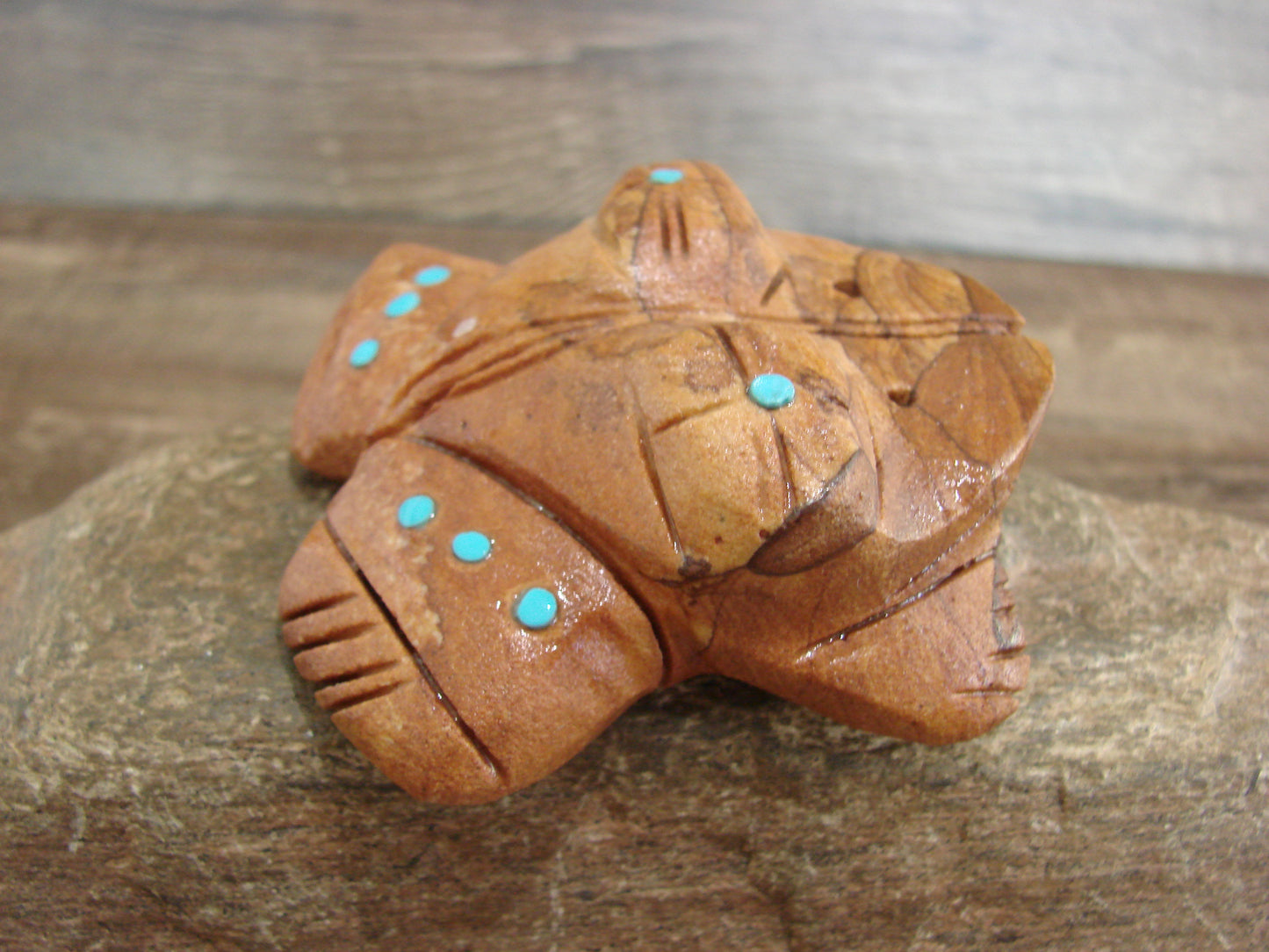 Native American Zuni Indian Hand Carved Frog Jasper Fetish- Ponchuella