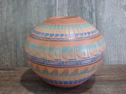 Native American Hand Etched & Hand Painted Pottery - Gilmore