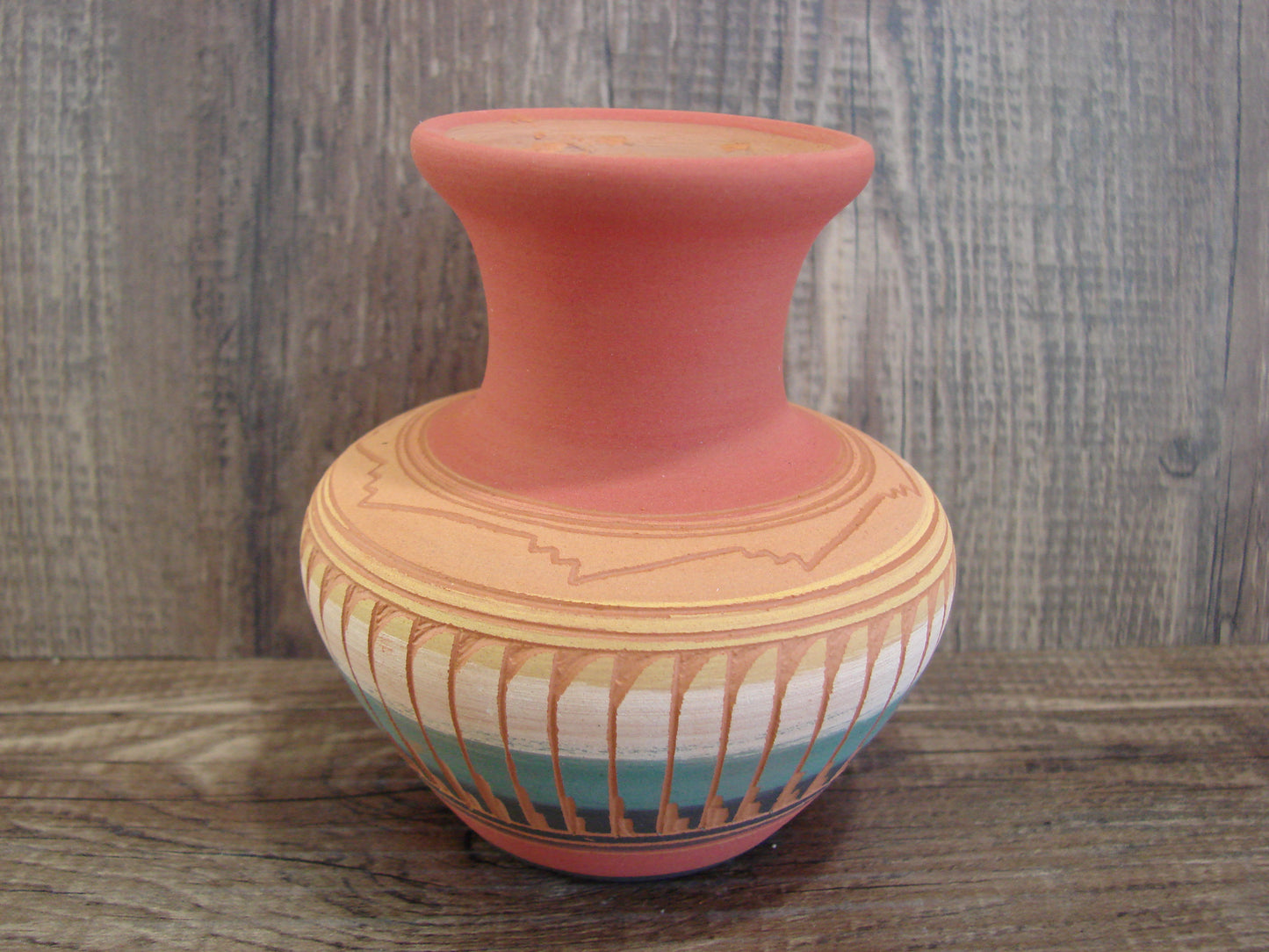 Small Native American Navajo Hand Etched & Hand Painted Pottery - Charlie