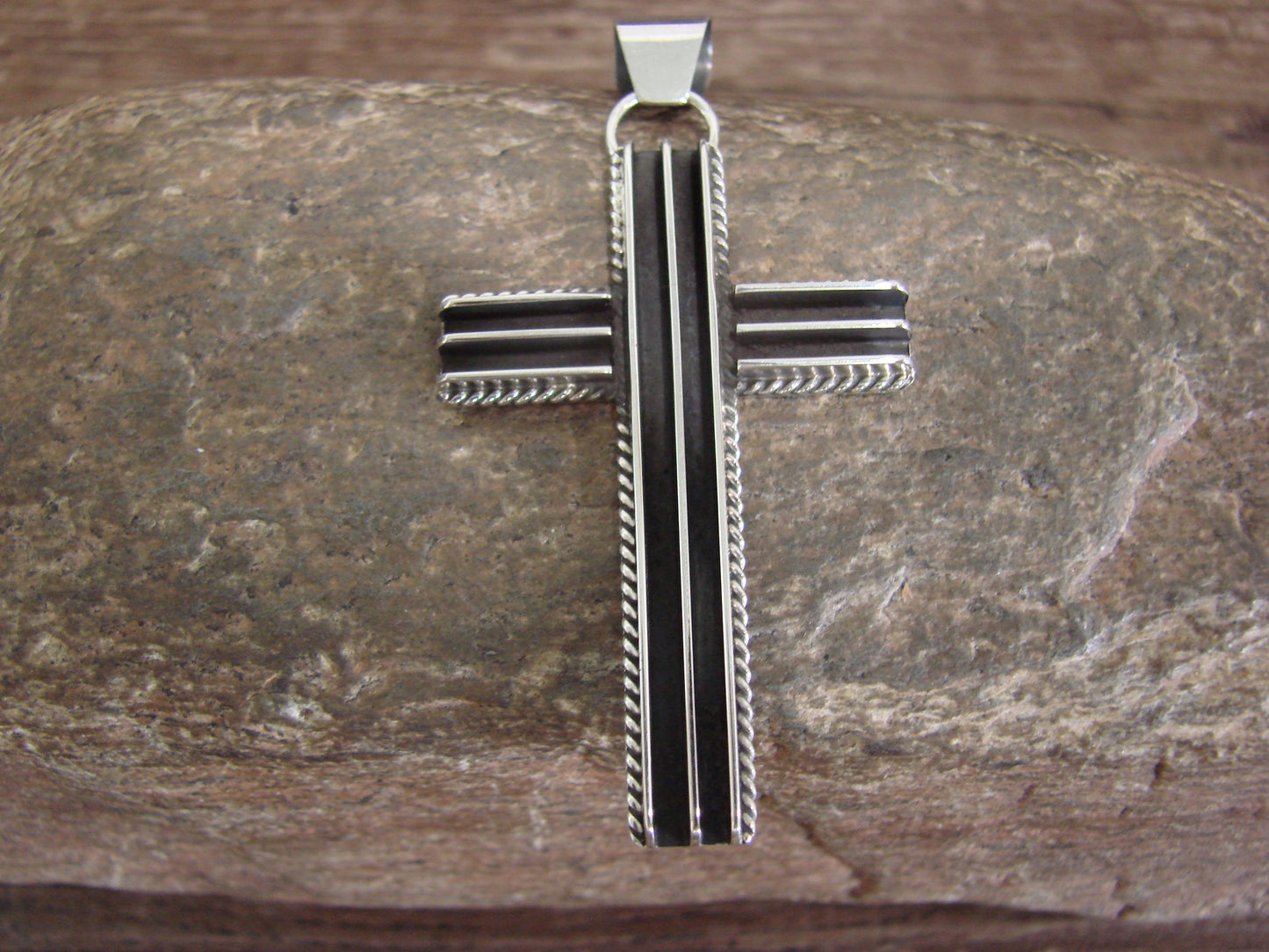 Native American Indian Sterling Silver Ribbed Cross Pendant by Yazzie