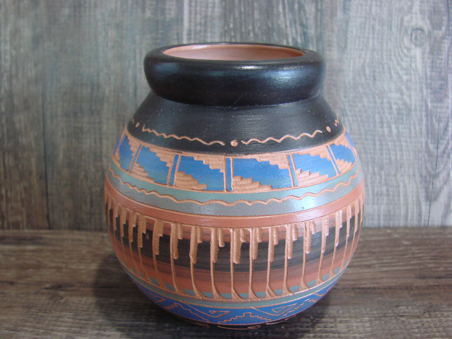 Native American Hand Etched & Hand Painted Pottery - Gilmore