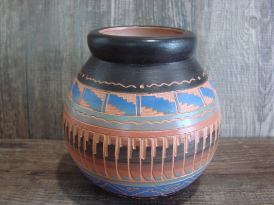 Native American Hand Etched & Hand Painted Pottery - Gilmore