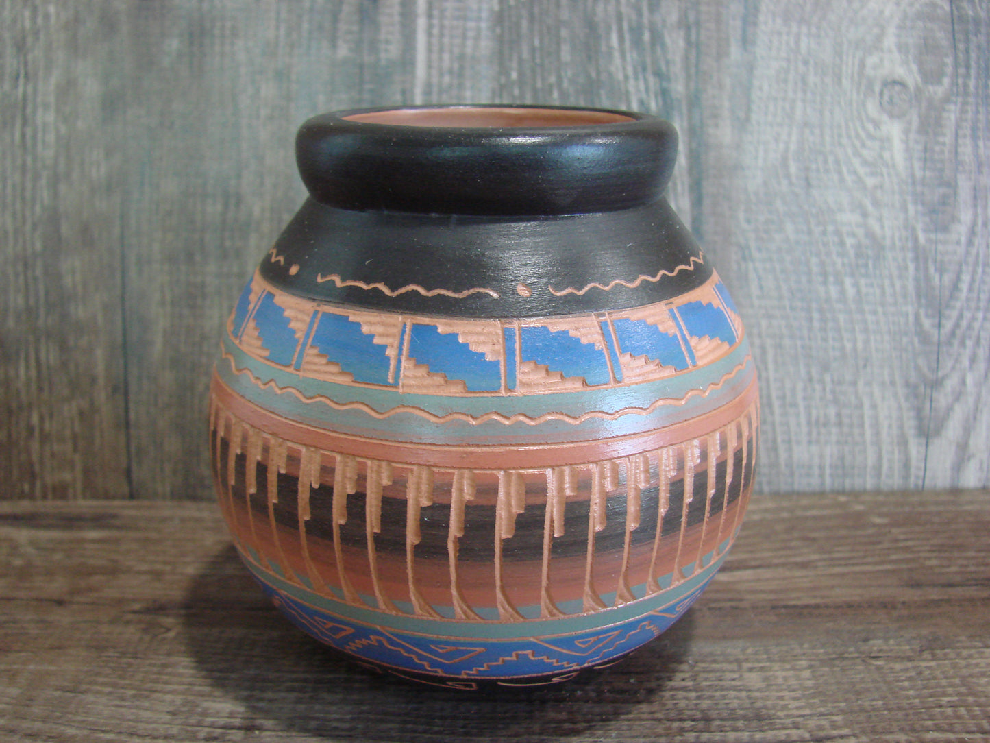 Native American Hand Etched & Hand Painted Pottery - Gilmore