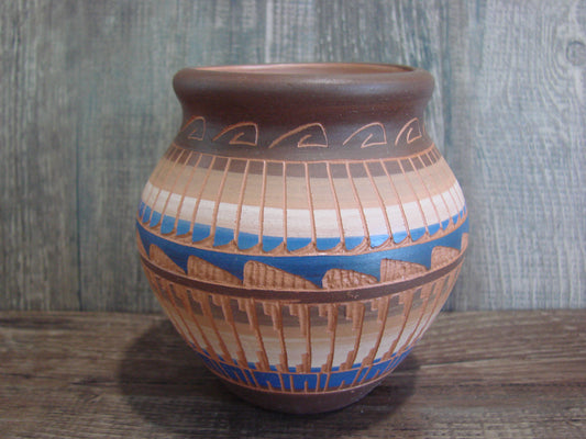Native American Hand Etched & Hand Painted Pottery - Gilmore