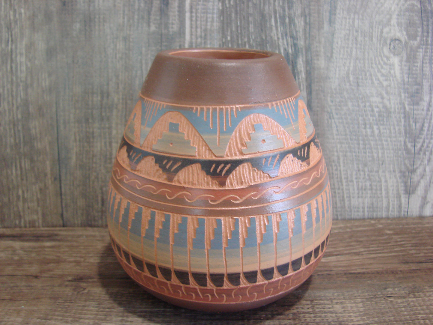 Native American Hand Etched & Hand Painted Pottery - Gilmore