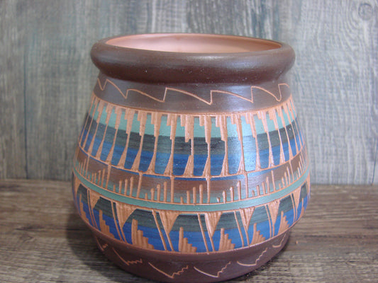 Native American Hand Etched & Hand Painted Pottery - Gilmore
