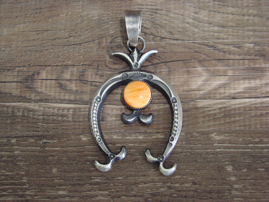 Native American Sterling Silver & Spiny Oyster Cast Naja Pendant Signed Billah
