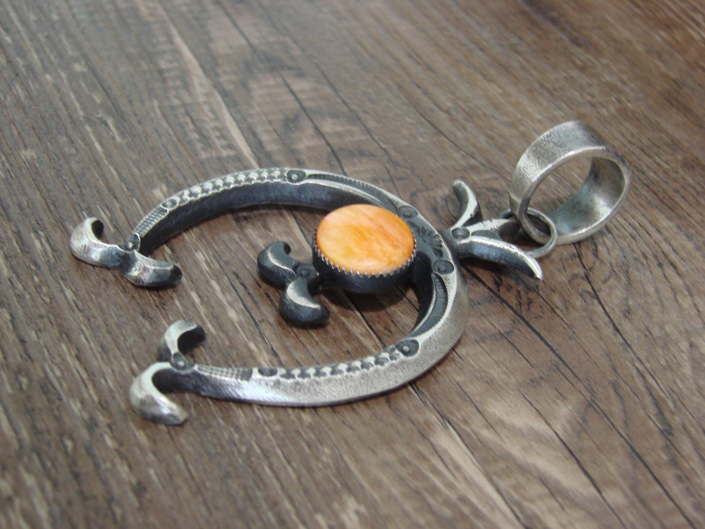 Native American Sterling Silver & Spiny Oyster Cast Naja Pendant Signed Billah