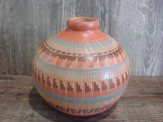 Native American Hand Etched & Hand Painted Pottery - Gilmore