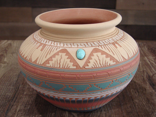 Native American Navajo Indian Hand Etched & Hand Painted Pottery - Valencia