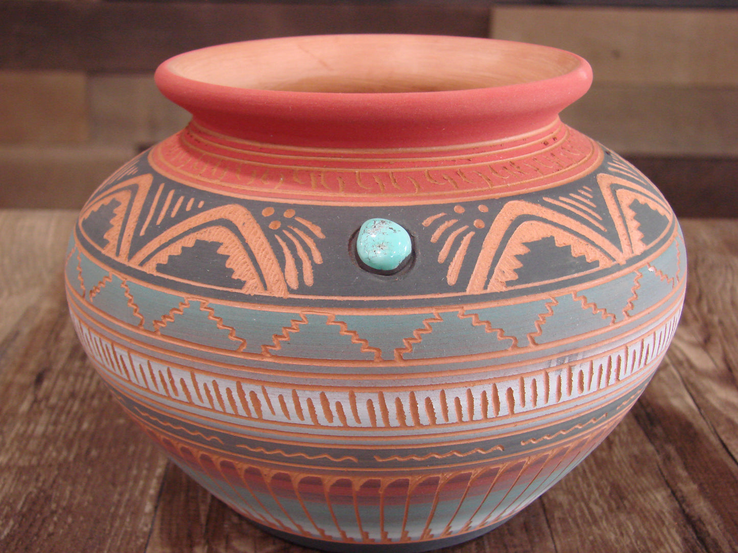 Native American Navajo Indian Hand Etched & Hand Painted Pottery - Valencia