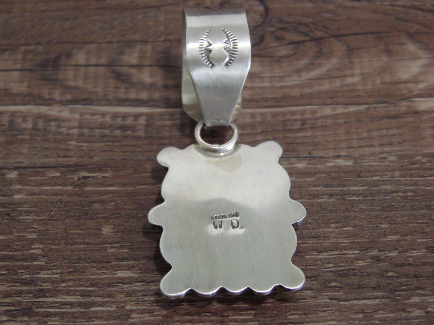 Native American Sterling Silver Spiny Oyster Pendant Signed Dawes
