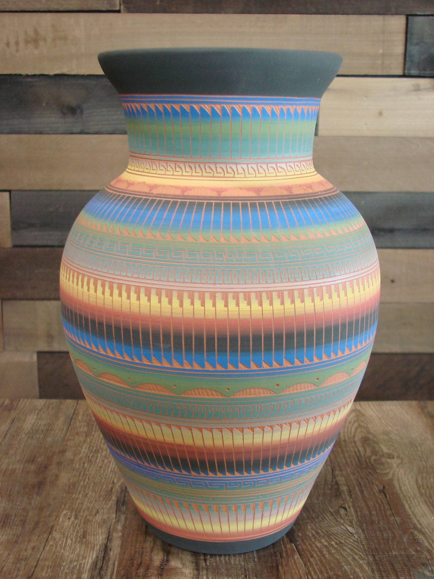 Native American Navajo Hand Etched & Hand Painted Pottery - SAM