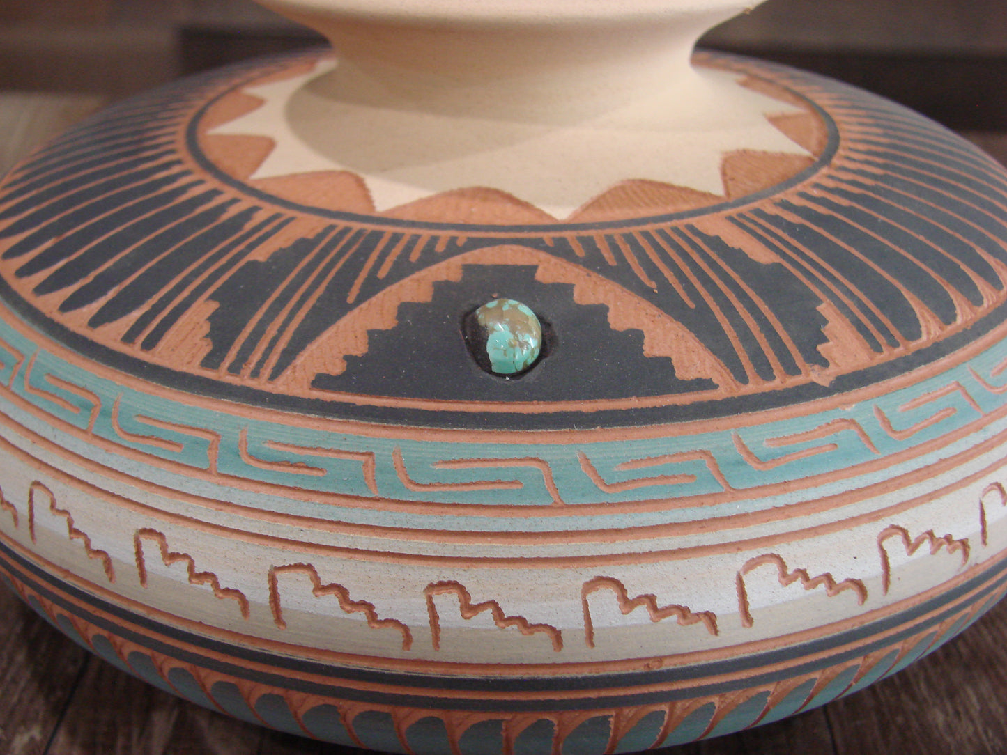 Native American Navajo Hand Etched & Hand Painted Pottery - Valencia