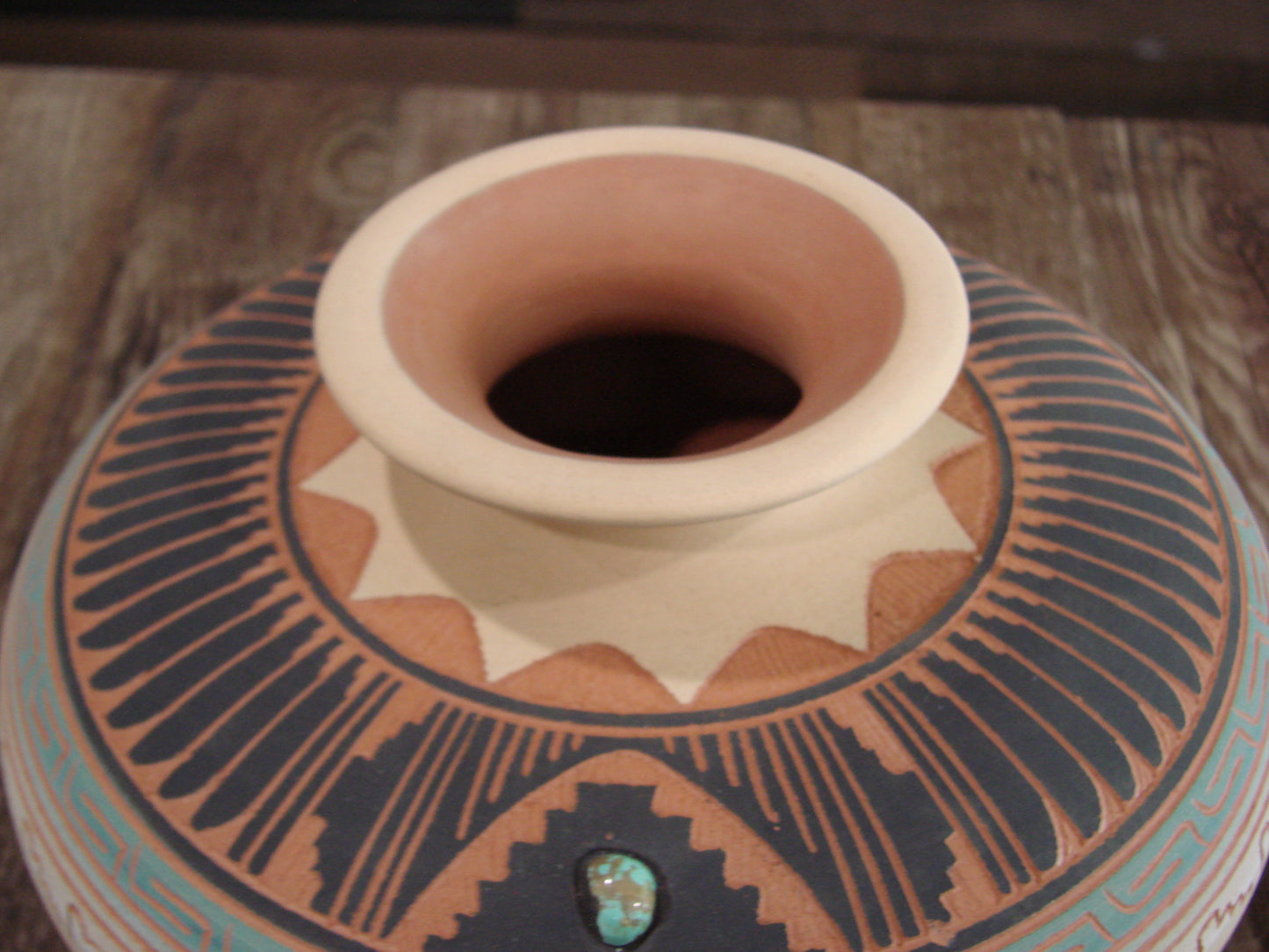Native American Navajo Hand Etched & Hand Painted Pottery - Valencia