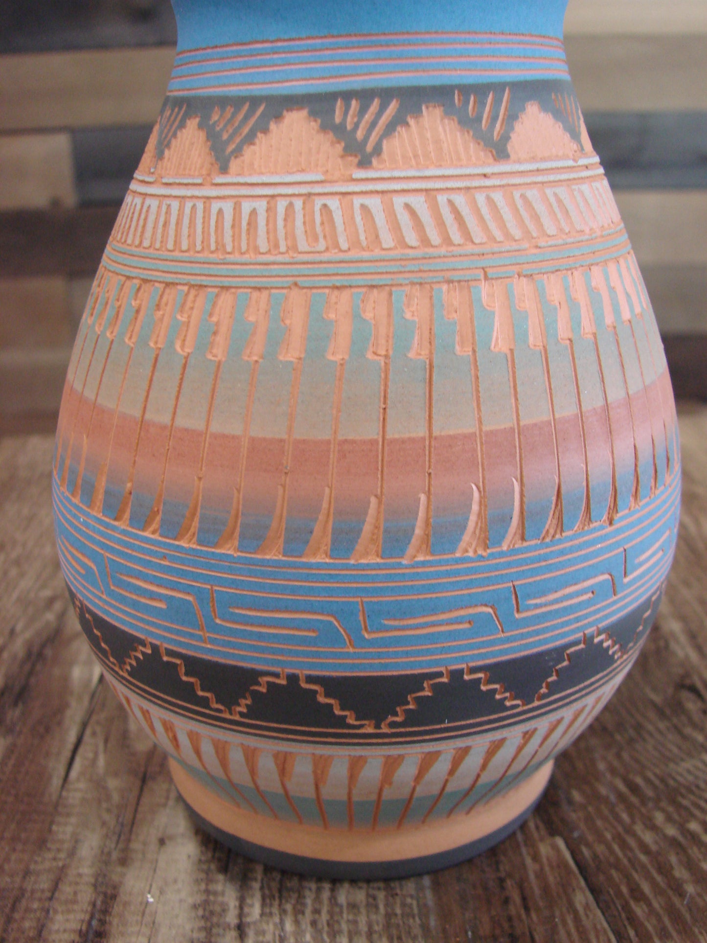 Native American Navajo Hand Etched & Hand Painted Pottery - Charlie