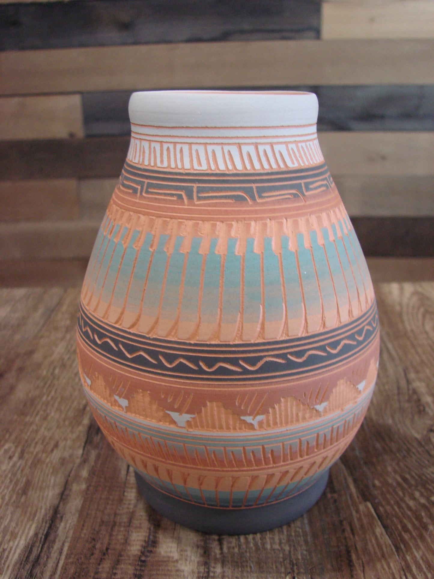 Native American Navajo Hand Etched & Hand Painted Pottery - Charlie