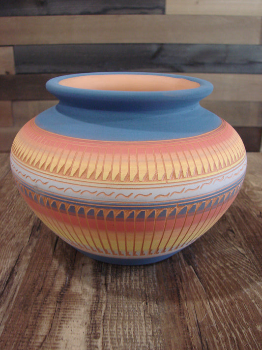 Native American Navajo Hand Etched & Hand Painted Pottery - Charlie