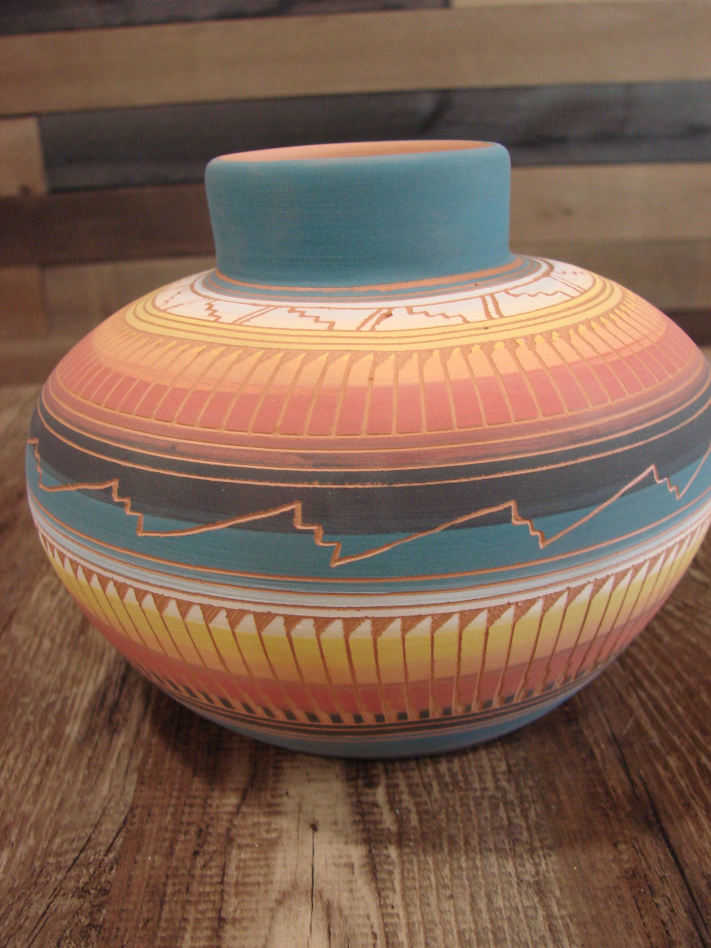 Native American Navajo Hand Etched & Hand Painted Pottery - Charlie