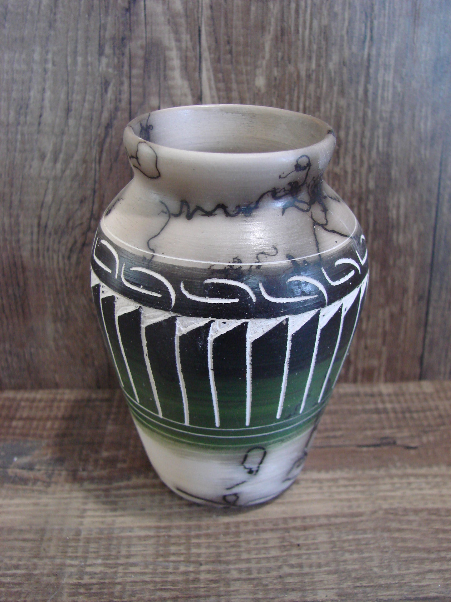 Small Native American Hand Etched Horse Hair Pottery - Benally