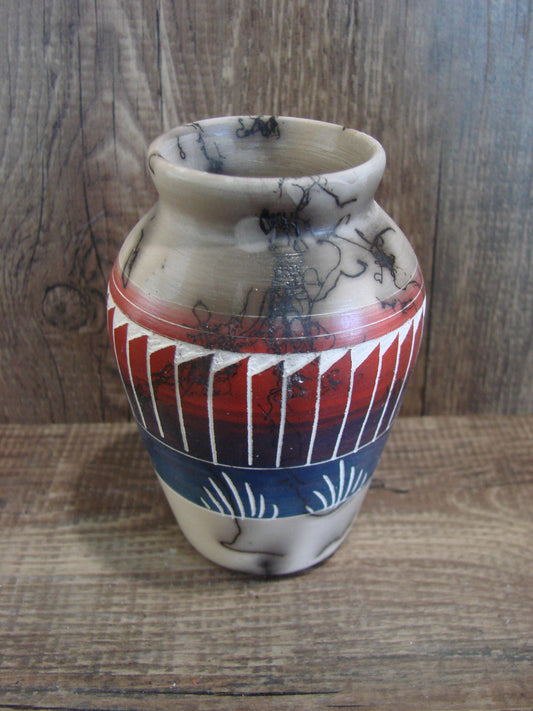Small Native American Hand Etched Horse Hair Pottery - Benally