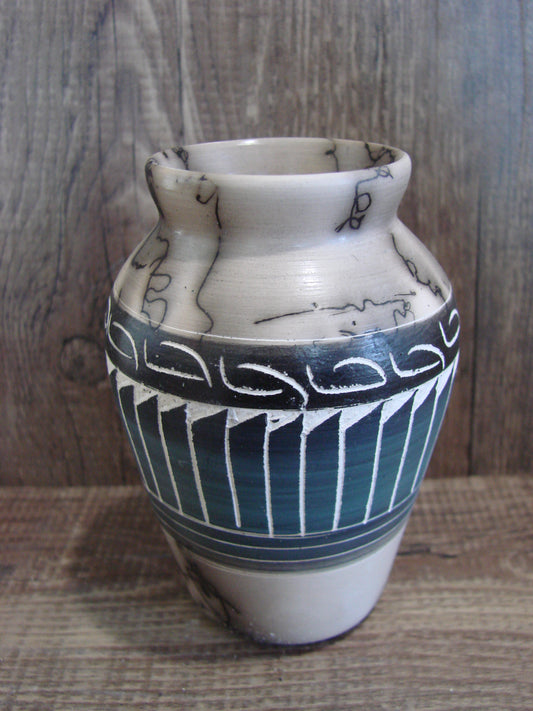Small Native American Hand Etched Horse Hair Pottery - Benally