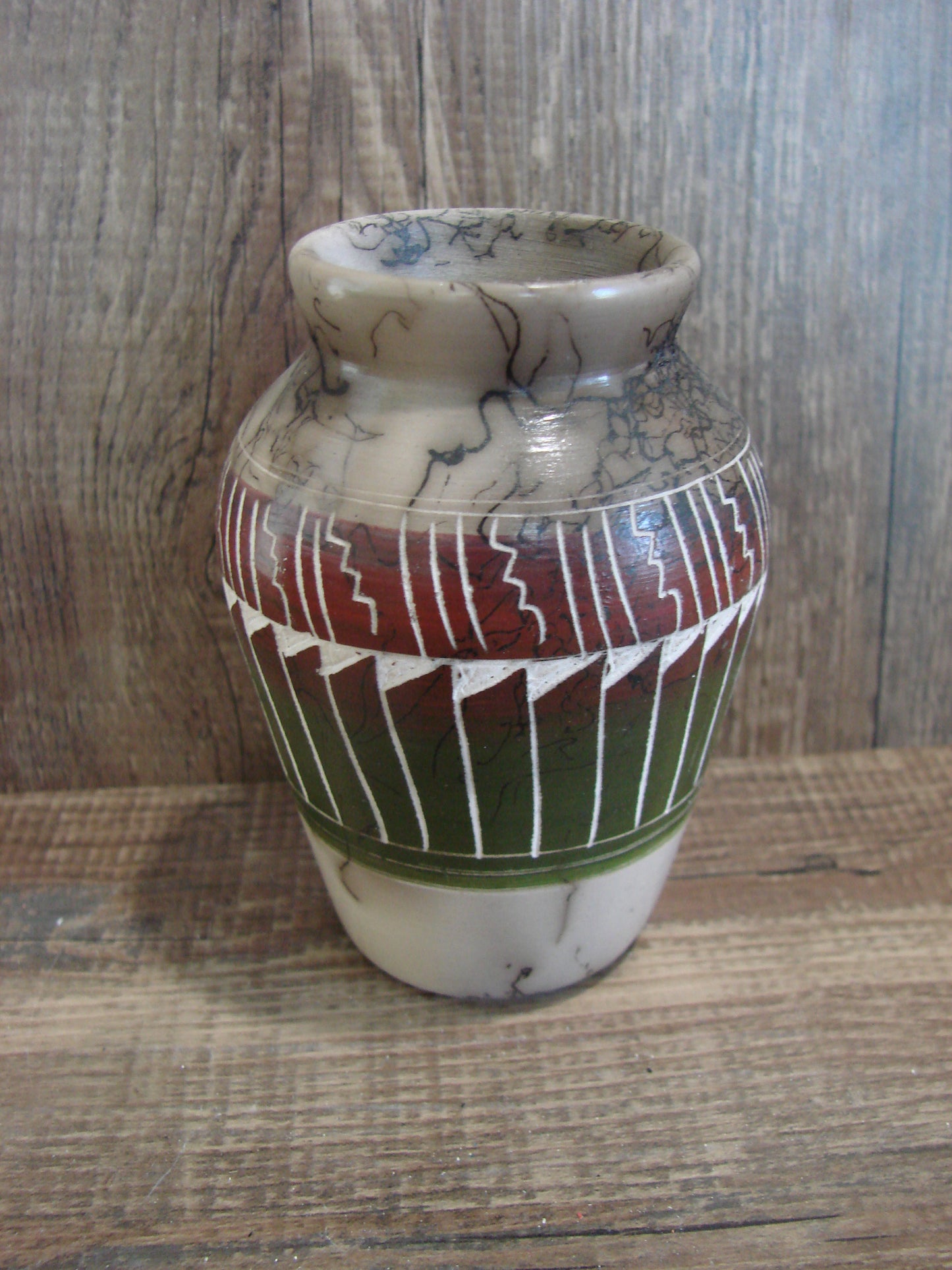 Small Native American Hand Etched Horse Hair Pottery - Benally