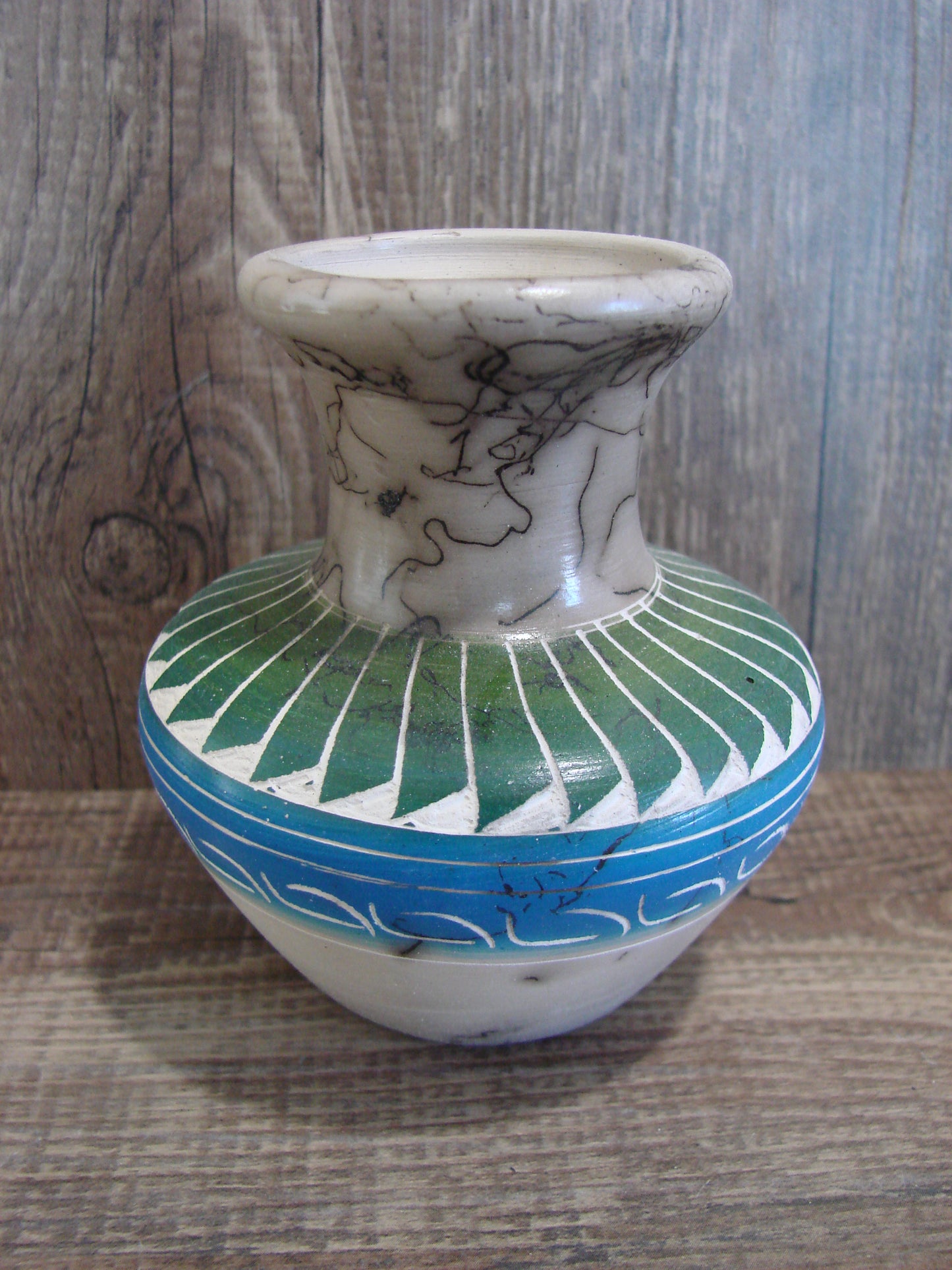 Small Native American Hand Etched Horse Hair Pottery - Benally