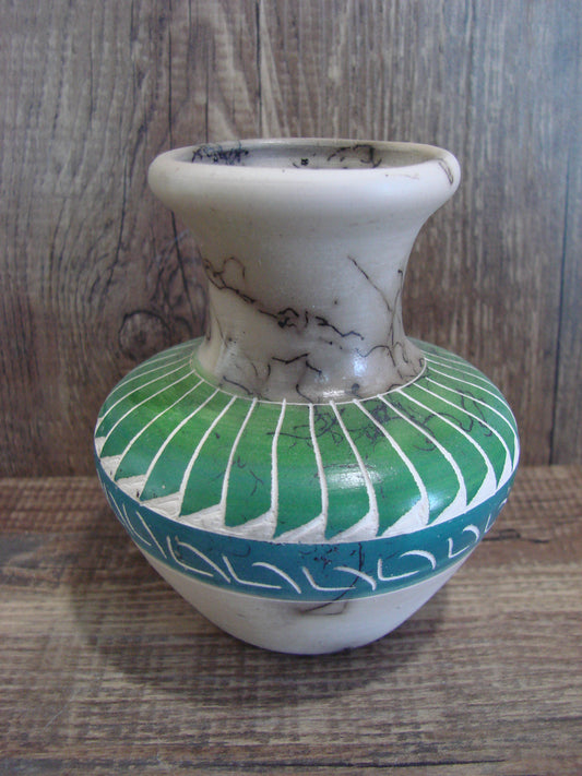 Small Native American Hand Etched Horse Hair Pottery - Benally