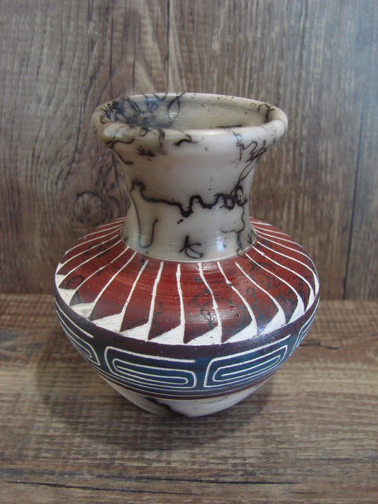 Small Native American Hand Etched Horse Hair Pottery - Benally