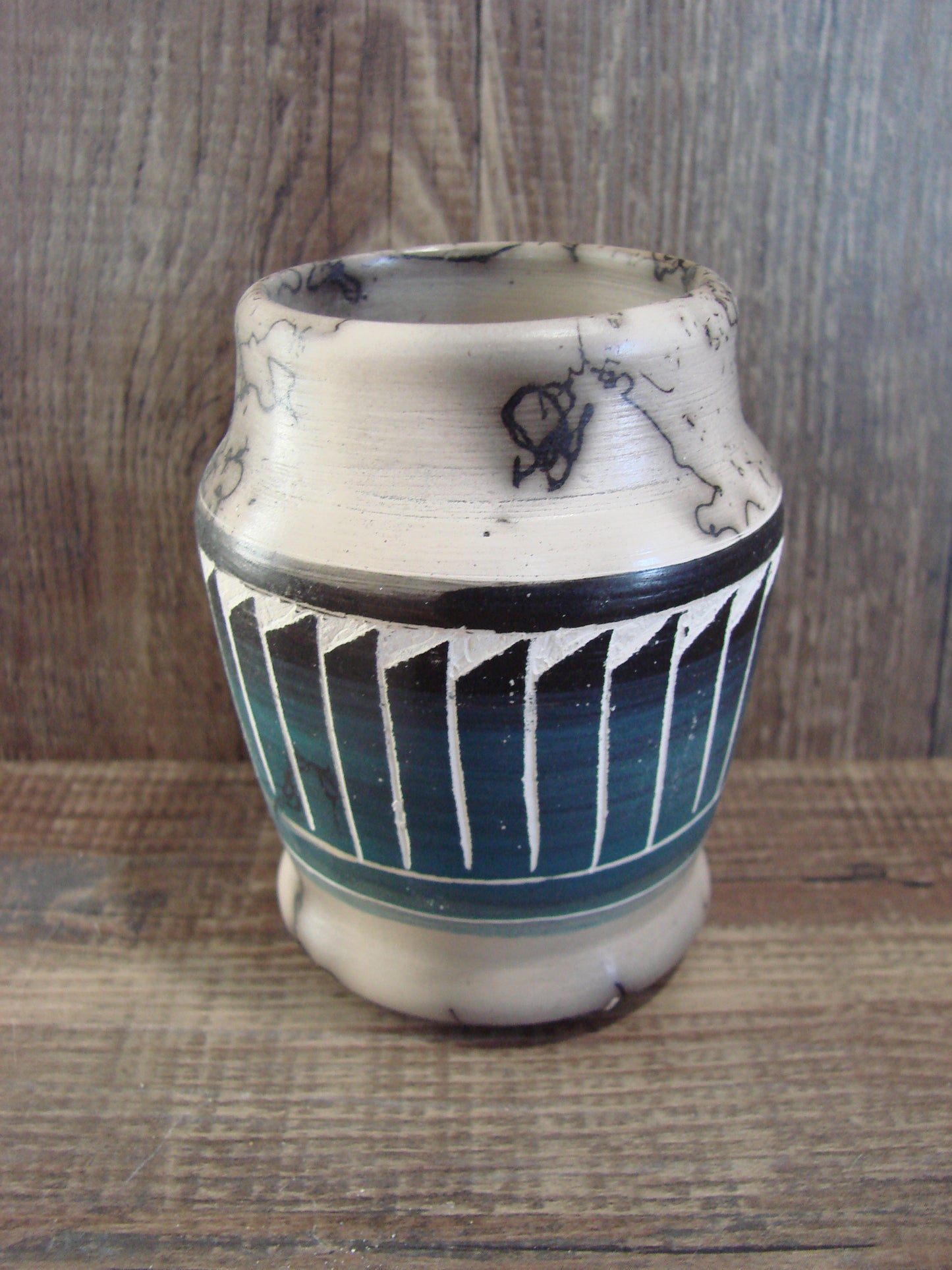 Small Native American Hand Etched Horse Hair Pottery - Benally