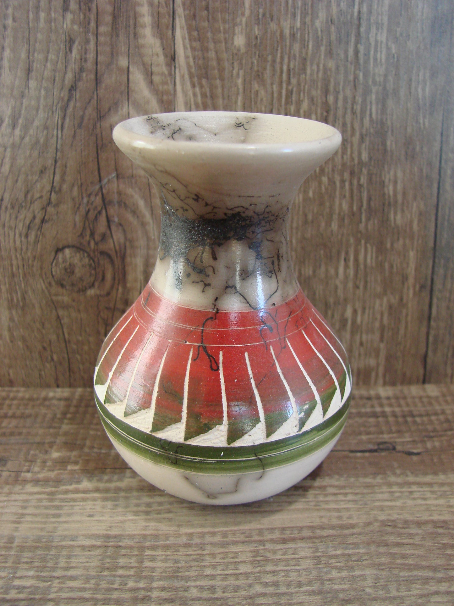 Small Native American Hand Etched Horse Hair Pottery - Benally