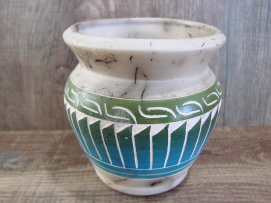Small Native American Hand Etched Horse Hair Pottery - Benally