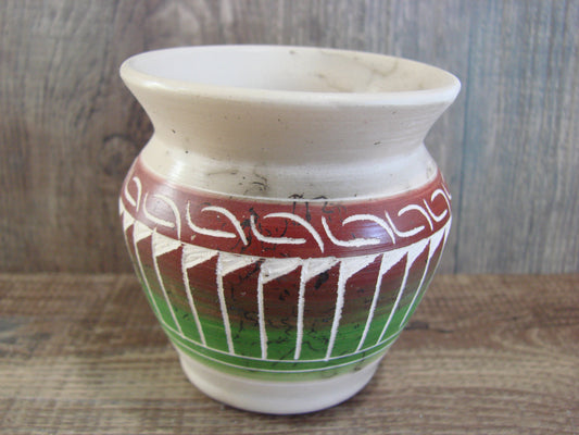 Small Native American Hand Etched Horse Hair Pottery - Benally