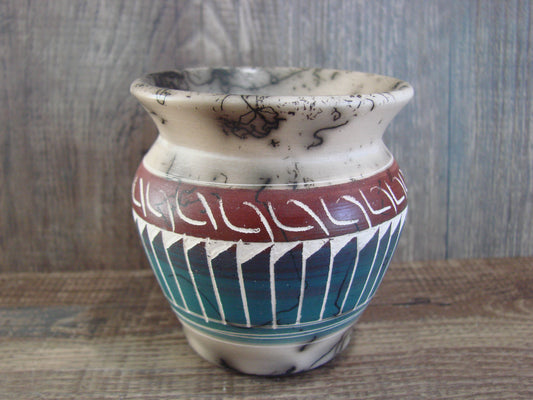 Small Native American Hand Etched Horse Hair Pottery - Benally