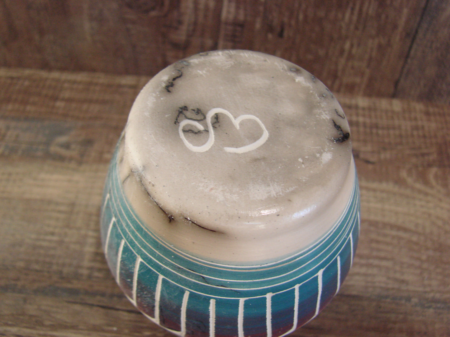 Small Native American Hand Etched Horse Hair Pottery - Benally