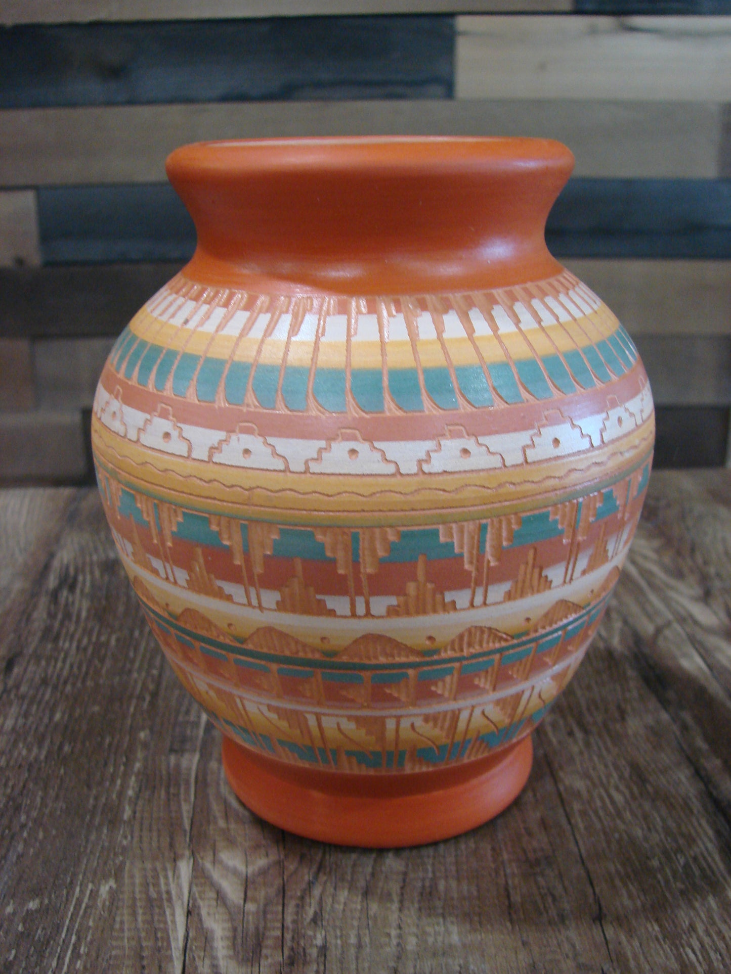Native American Hand Etched & Hand Painted Pottery - Gilmore