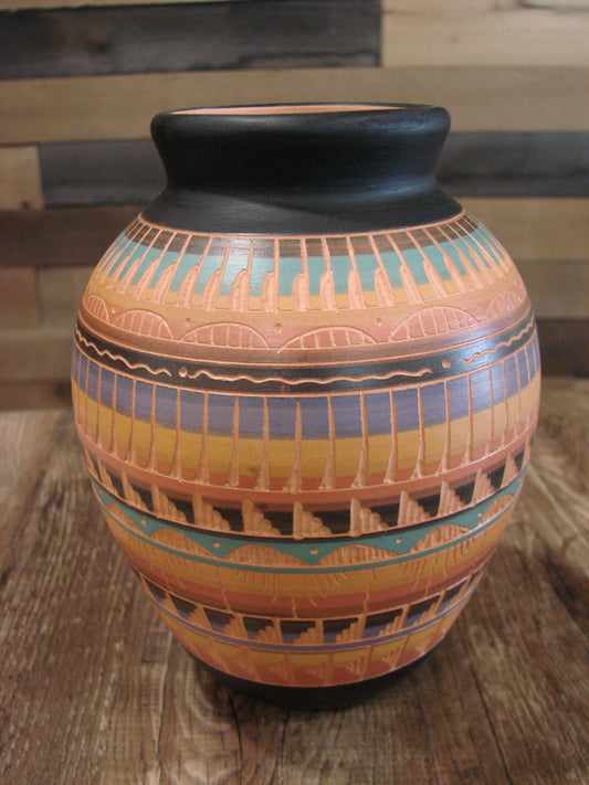 Native American Hand Etched & Hand Painted Pottery - Gilmore