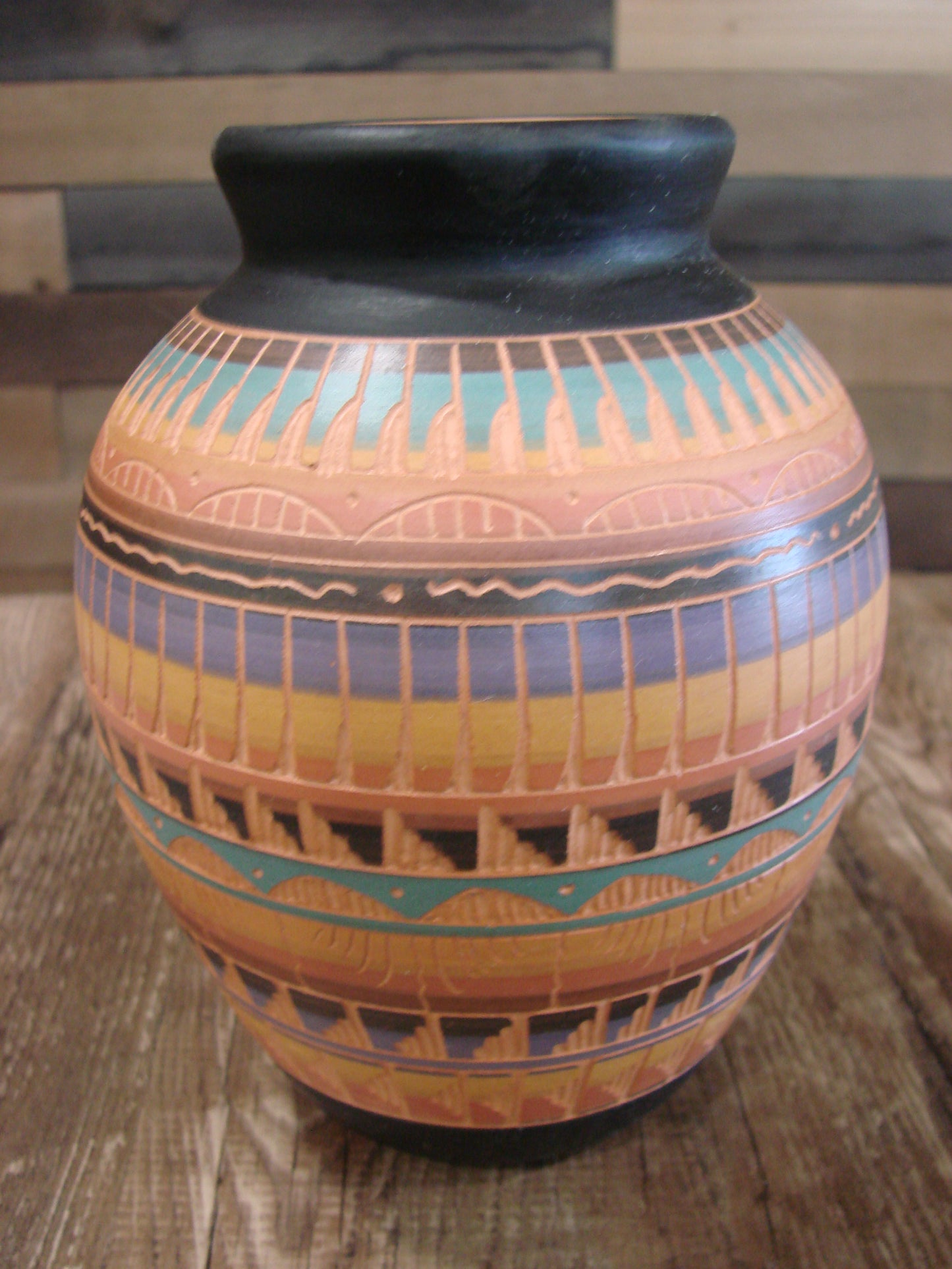 Native American Hand Etched & Hand Painted Pottery - Gilmore