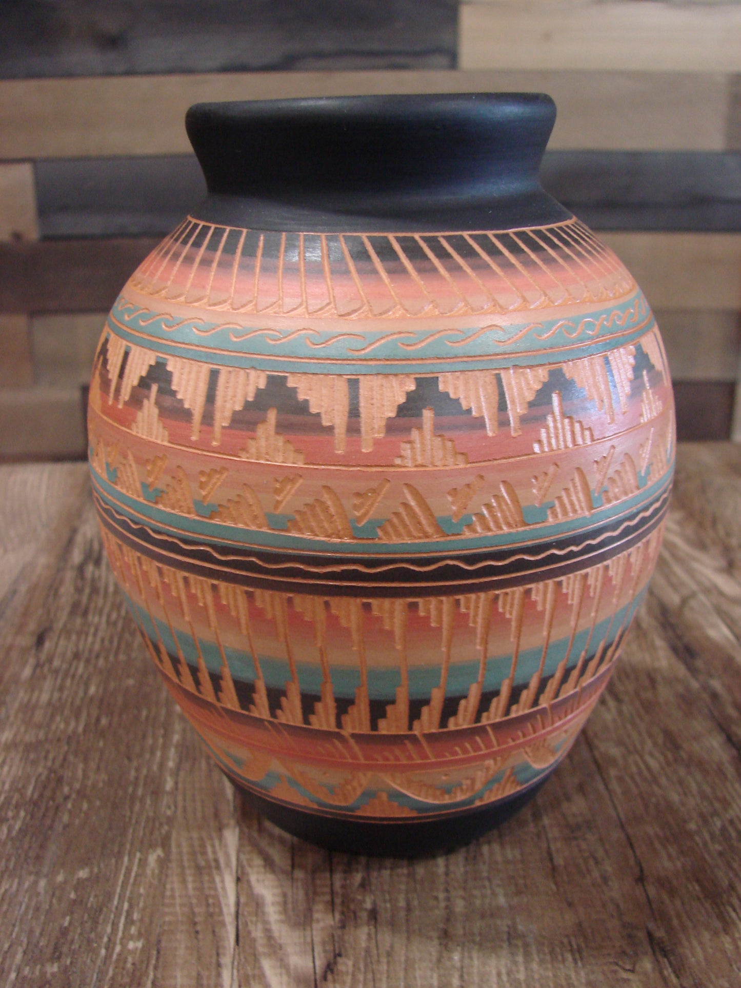 Native American Hand Etched & Hand Painted Pottery - Gilmore