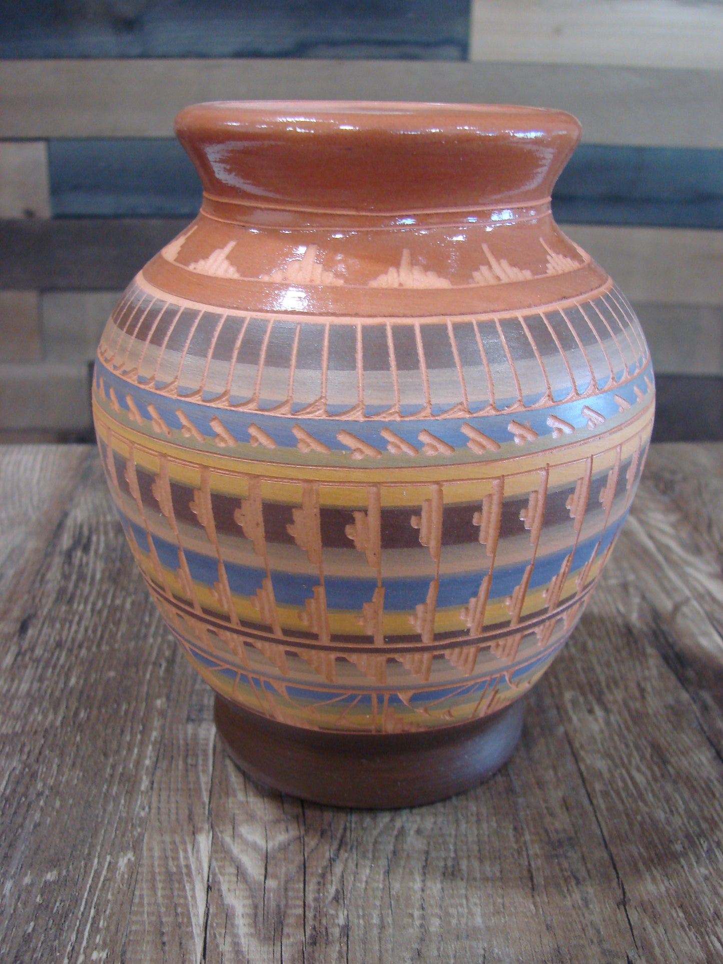 Native American Hand Etched & Hand Painted Pottery - Gilmore