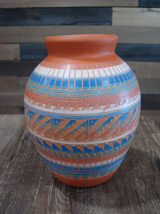 Native American Hand Etched & Hand Painted Pottery - Gilmore