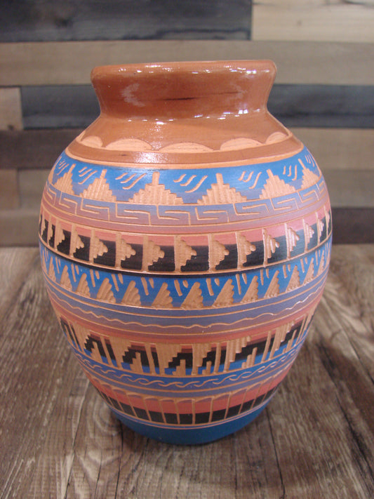 Native American Hand Etched & Hand Painted Pottery - Gilmore