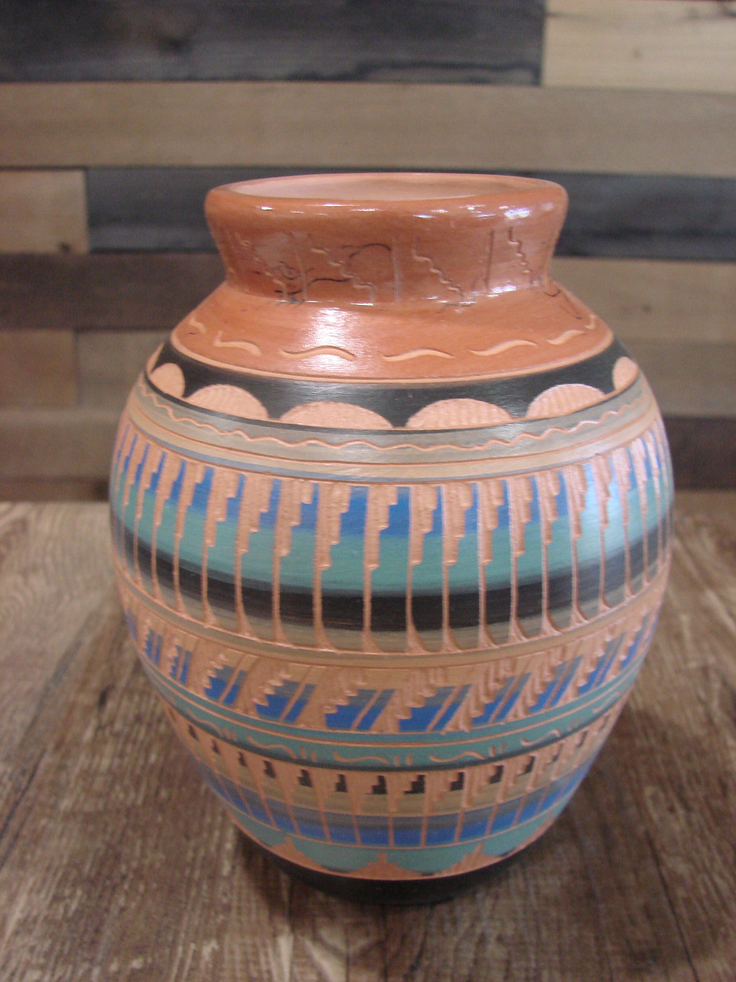 Native American Hand Etched & Hand Painted Pottery - Gilmore